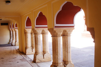 Jaipur_City_Palace4_Design.jpg